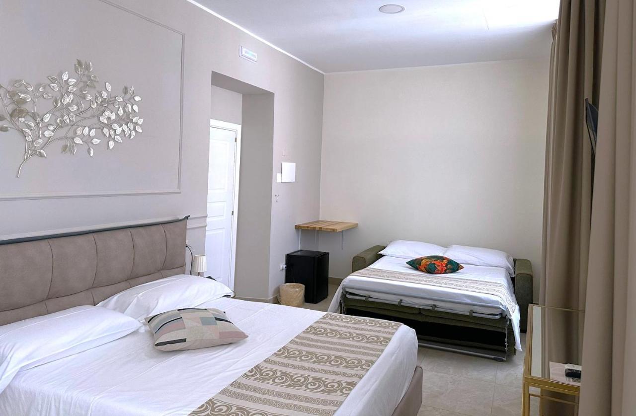 Chiostro San Francesco - Casa Di Ospitalita Religiosa Bed and Breakfast Νάπολη Εξωτερικό φωτογραφία