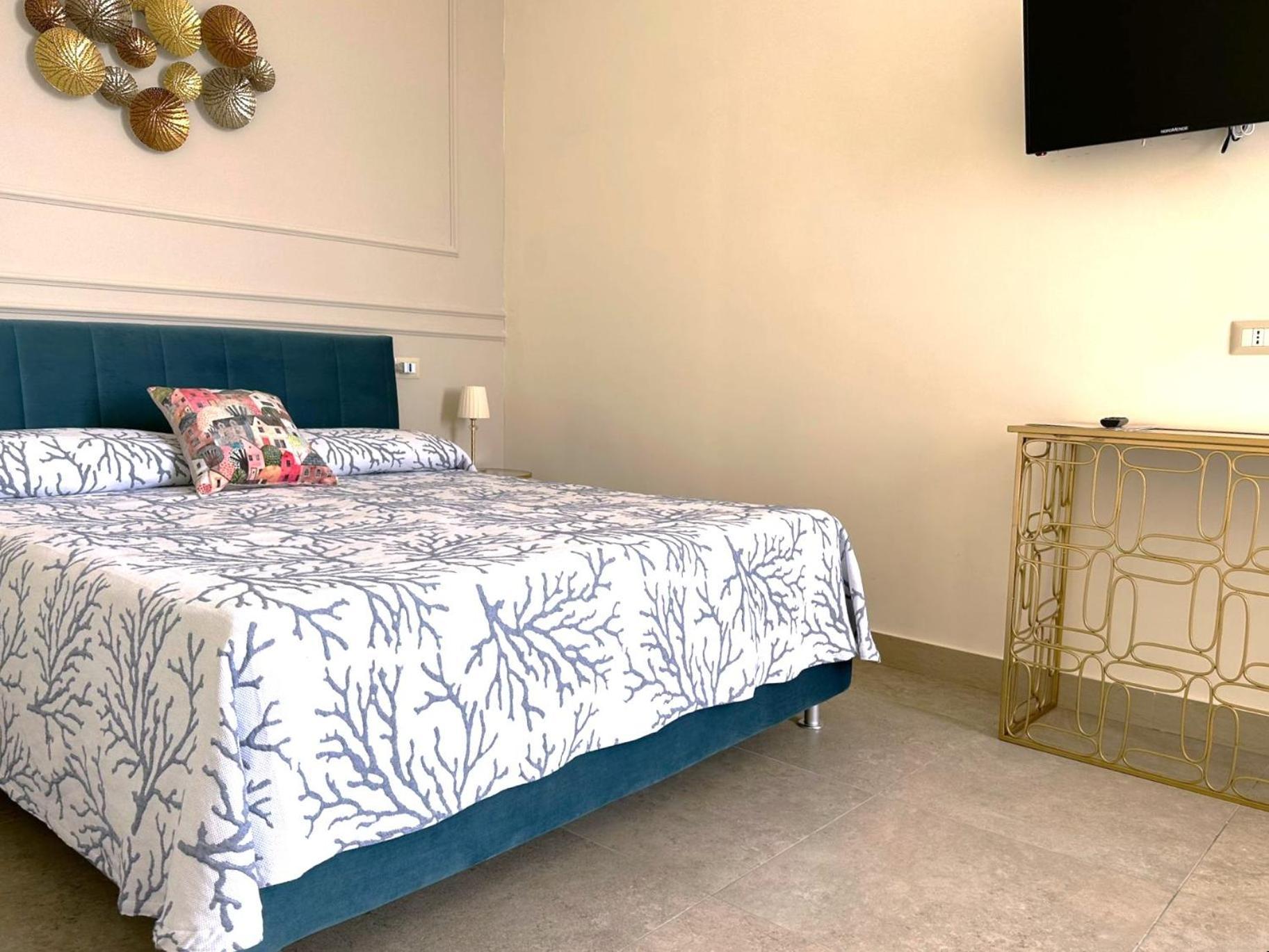 Chiostro San Francesco - Casa Di Ospitalita Religiosa Bed and Breakfast Νάπολη Εξωτερικό φωτογραφία